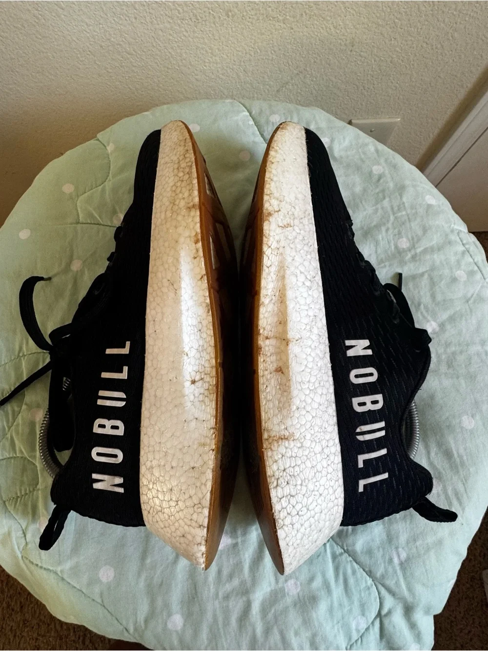 NOBULL Runner+ athletic running shoes Womens size 9.5